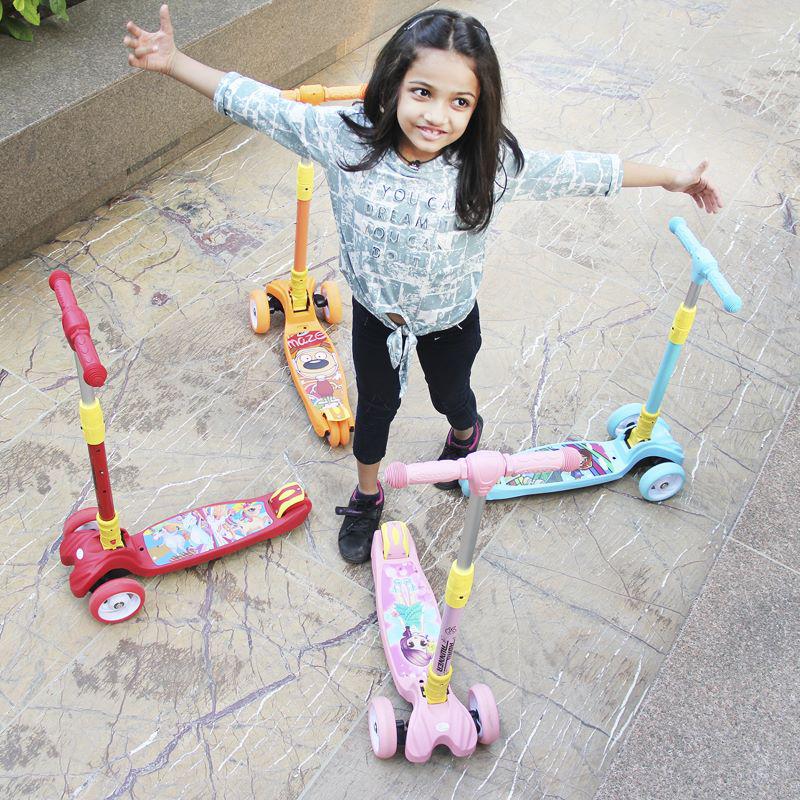 Road Runner Scooter For Kids - PU LED Wheels, 4 Level Height Adjustment, Anti Slip Deck, Safety Certified, 3-Wheel scooter, Easy use, 3-7years - Black - Image 12